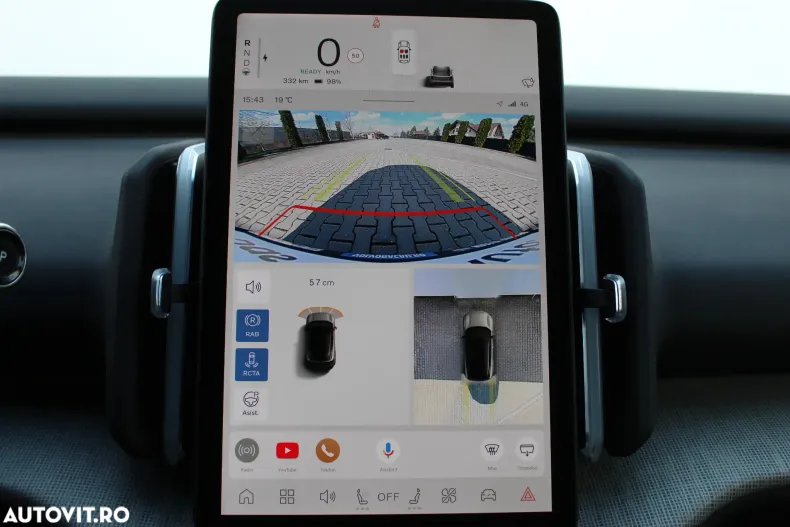 Volvo EX30 din 2024 cu 5 km - oferta VOL129524 - foto 10