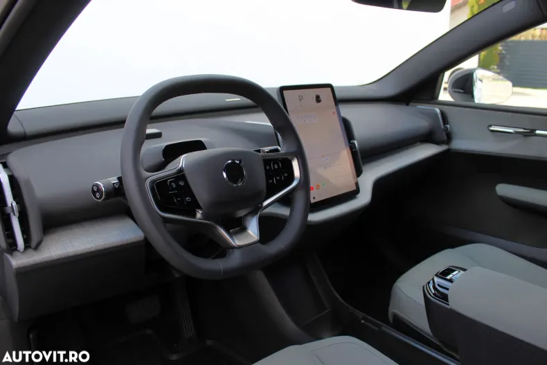 Volvo EX30 din 2024 cu 5 km - oferta VOL129524 - foto 30
