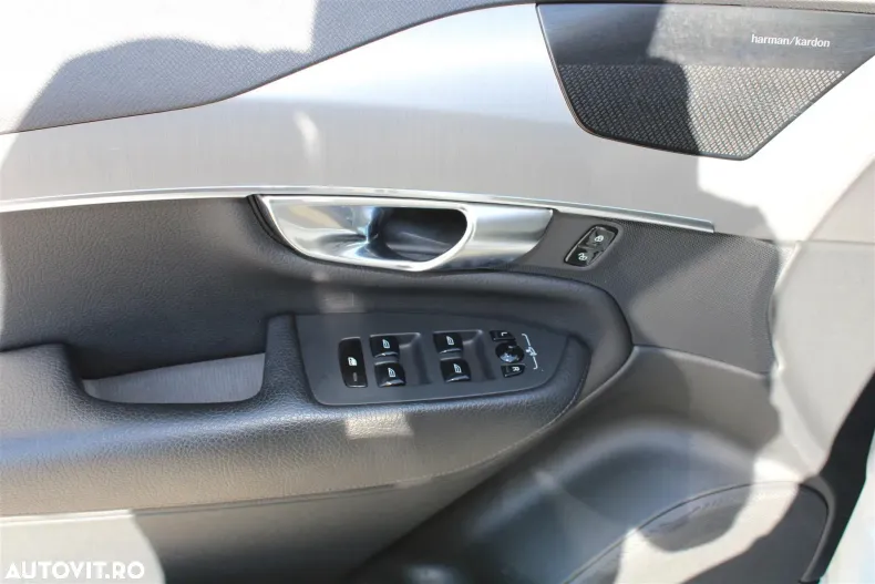 Volvo XC90 din 2020 cu 112.346 km - oferta VOL129525 - foto 9