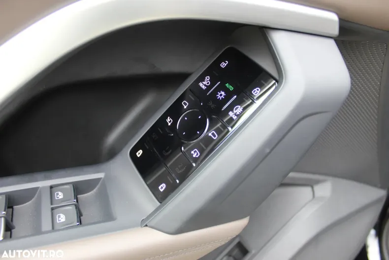 Audi Q5 din 2025 cu 3.211 km - oferta AUD129527 - foto 20