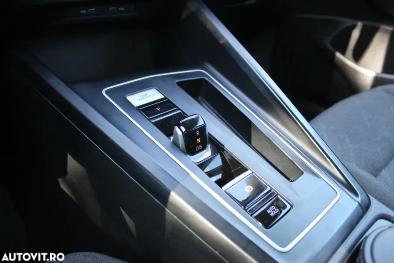 Volkswagen Golf din 2021 cu 155.670 km - oferta VOL129530 - foto 17