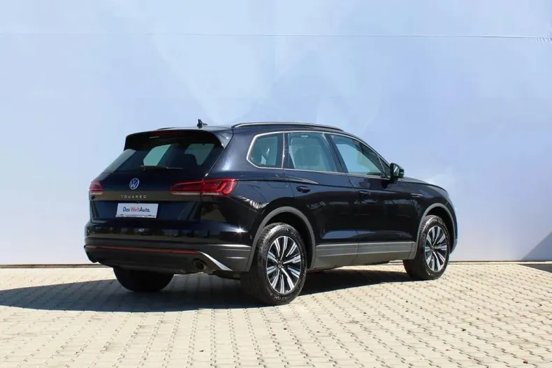 Volkswagen Touareg din 2022 cu 74.189 km - oferta VOL129539 - foto 5
