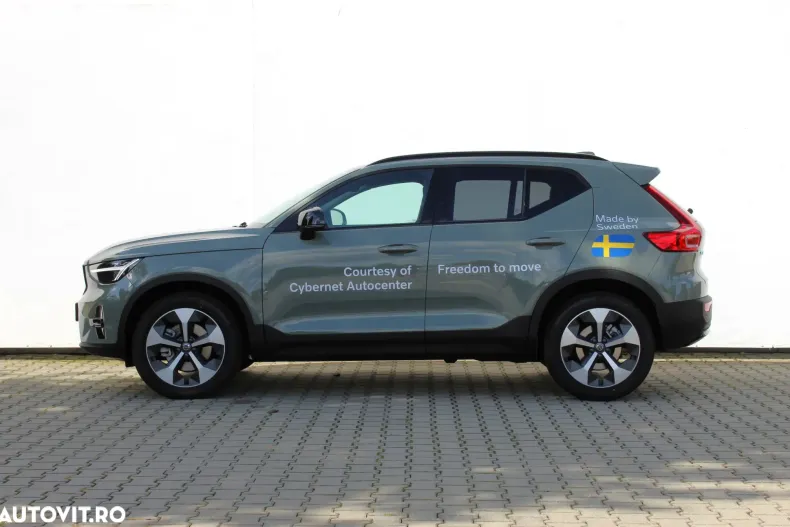 Volvo XC40 din 2025 cu 500 km - oferta VOL129540 - foto 9