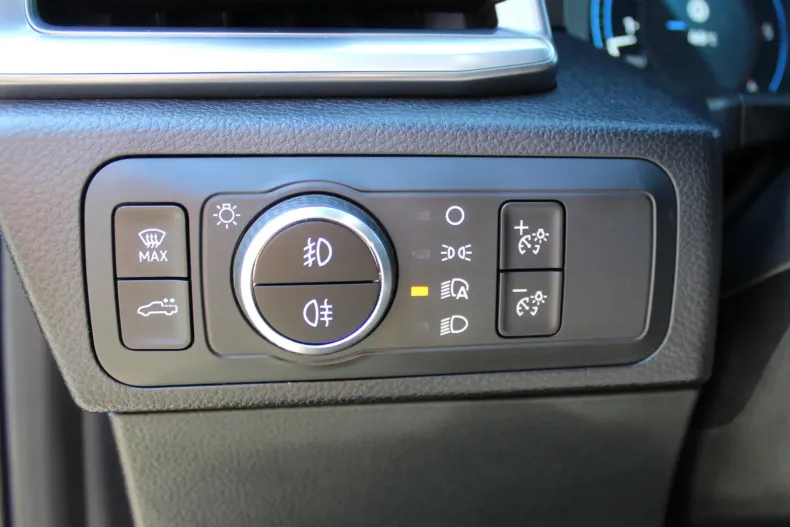 Volkswagen Amarok din 2023 cu 59.968 km - oferta VOL129541 - foto 19