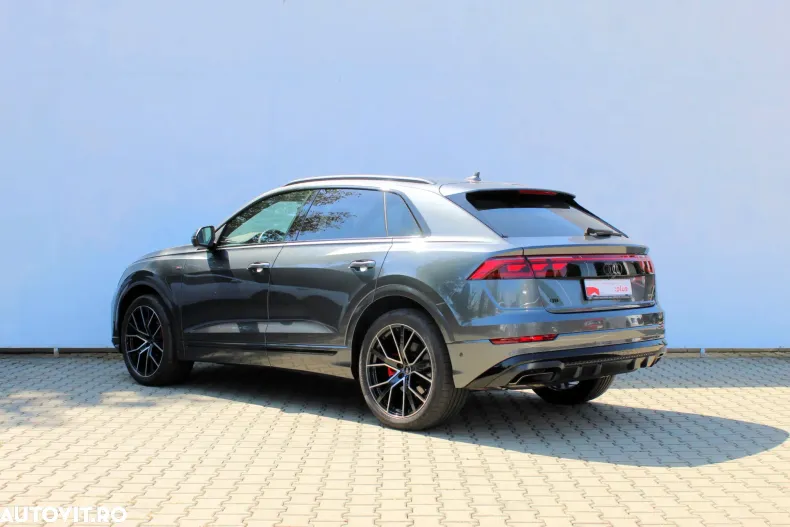 Audi Q8 din 2025 cu 3.000 km - oferta AUD129544 - foto 3