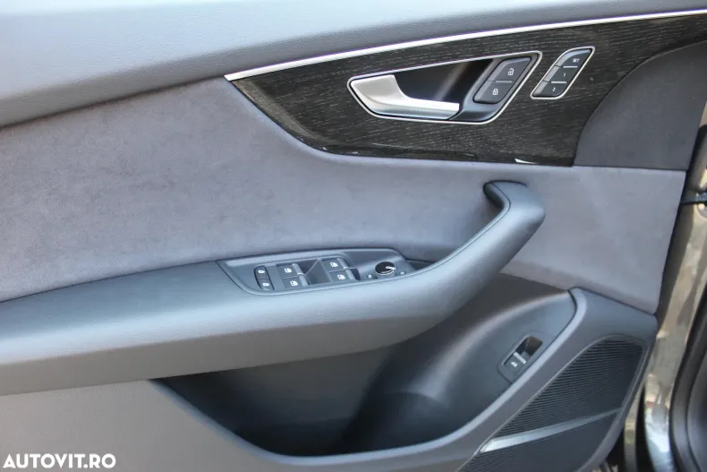 Audi Q8 din 2025 cu 3.000 km - oferta AUD129544 - foto 9
