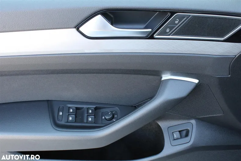 Volkswagen Passat din 2020 cu 57.001 km - oferta VOL129546 - foto 9