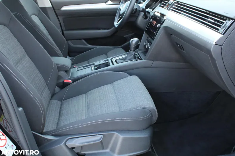 Volkswagen Passat din 2020 cu 57.001 km - oferta VOL129546 - foto 15
