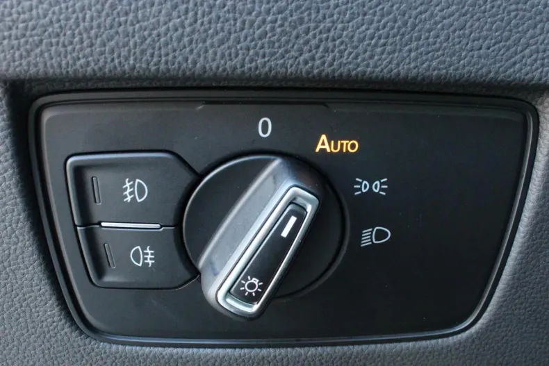 Volkswagen Passat din 2020 cu 57.001 km - oferta VOL129546 - foto 23