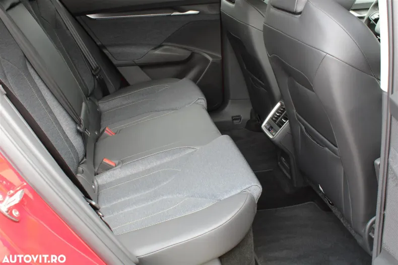 Skoda Elroq din 2025 cu 1.939 km - oferta SKO129547 - foto 14