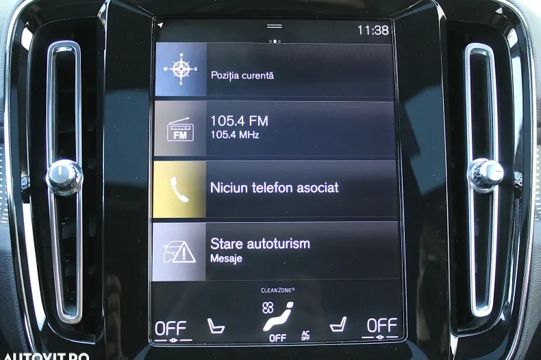 Volvo XC40 din 2020 cu 52.243 km - oferta VOL129548 - foto 22