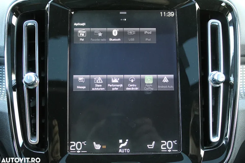 Volvo XC40 din 2020 cu 52.243 km - oferta VOL129548 - foto 25
