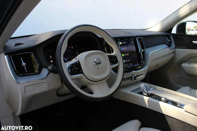 Volvo XC60 din 2025 cu 5 km - oferta VOL129549 - foto 10