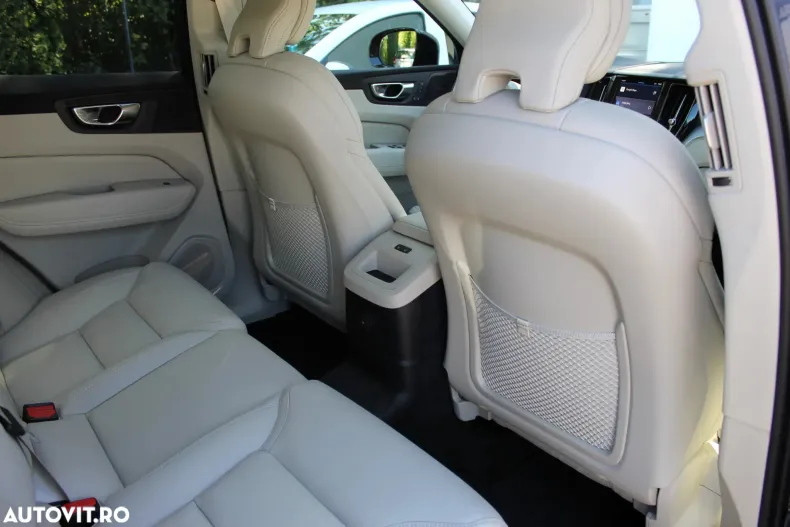 Volvo XC60 din 2025 cu 5 km - oferta VOL129549 - foto 13