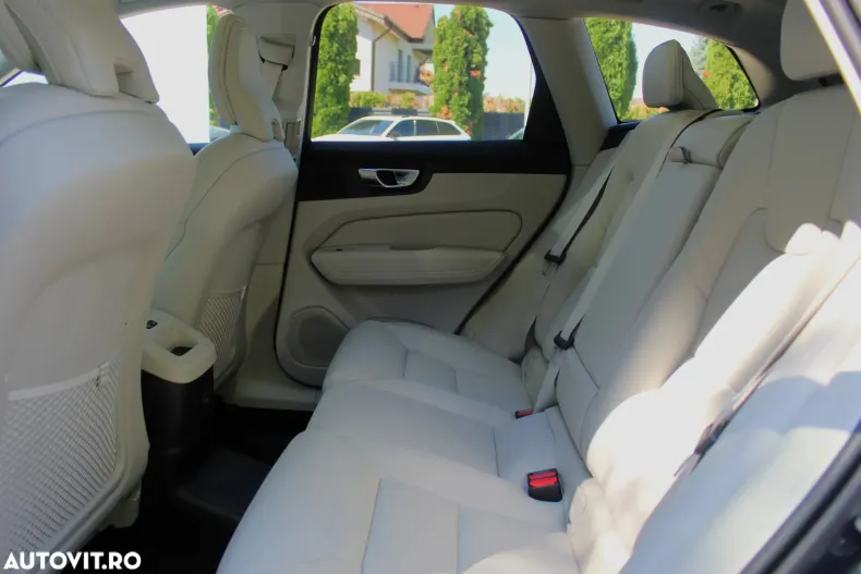 Volvo XC60 din 2025 cu 5 km - oferta VOL129549 - foto 14