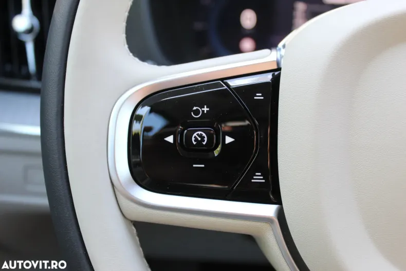 Volvo XC60 din 2025 cu 5 km - oferta VOL129549 - foto 16