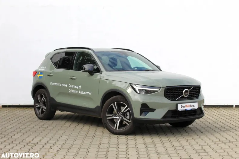 Volvo XC40 din 2025 cu 3.000 km - oferta VOL129554 - foto 7