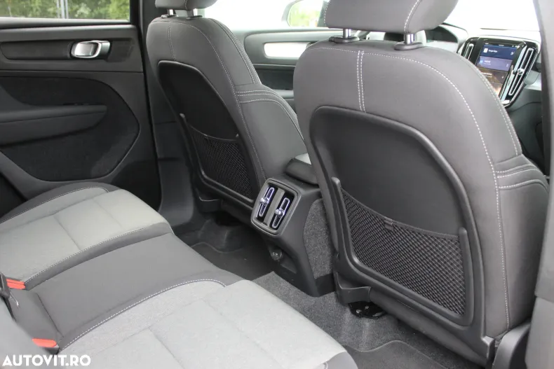 Volvo XC40 din 2025 cu 3.000 km - oferta VOL129554 - foto 13