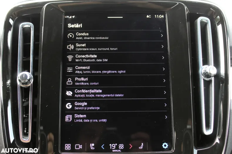 Volvo XC40 din 2025 cu 3.000 km - oferta VOL129554 - foto 30