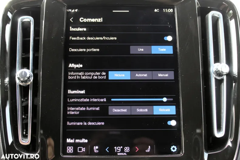 Volvo XC40 din 2025 cu 3.000 km - oferta VOL129554 - foto 35