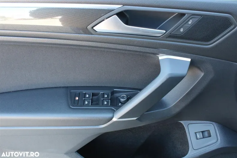 Volkswagen Tiguan din 2020 cu 92.394 km - oferta VOL129555 - foto 9