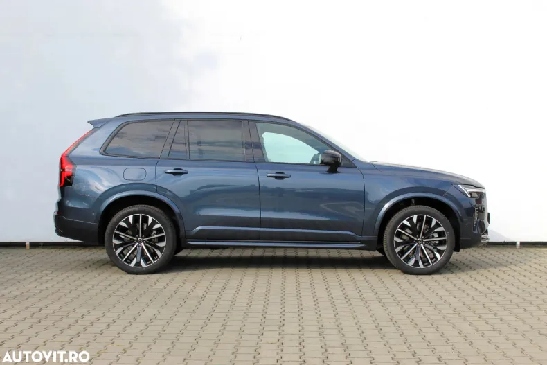 Volvo XC90 din 2025 cu 5 km - oferta VOL129556 - foto 6