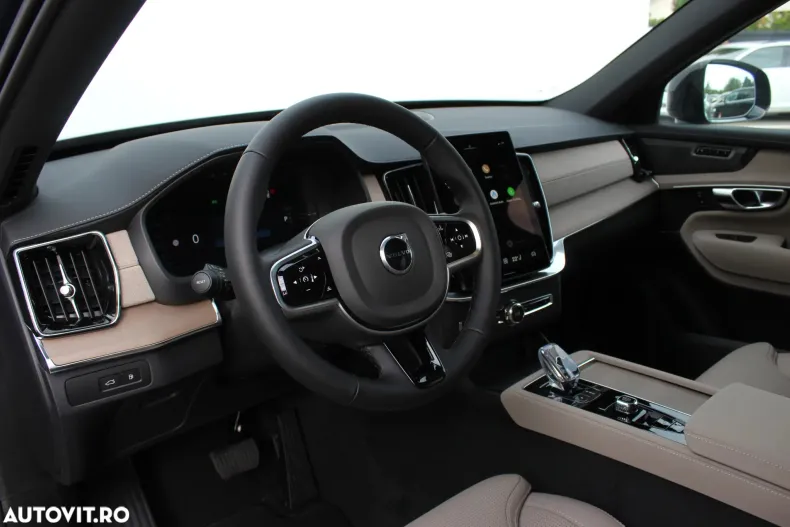 Volvo XC90 din 2025 cu 5 km - oferta VOL129556 - foto 10