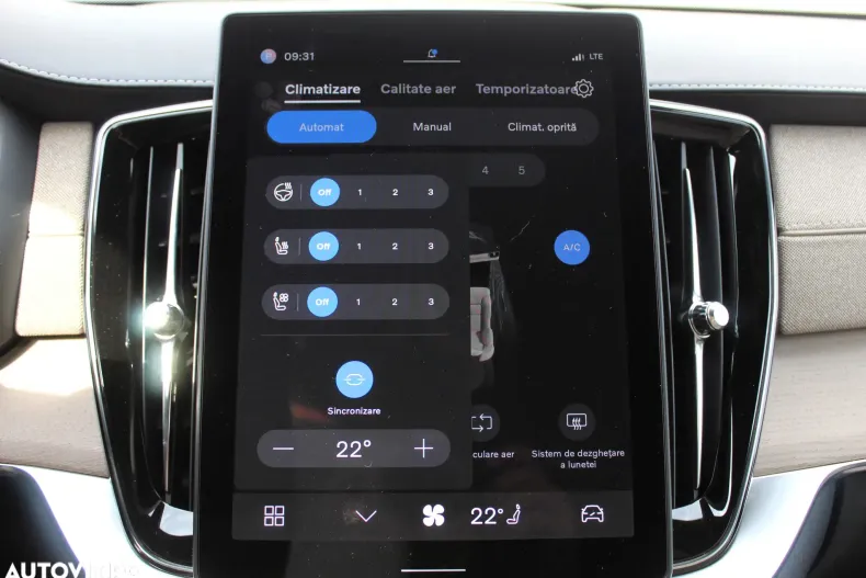 Volvo XC90 din 2025 cu 5 km - oferta VOL129556 - foto 27