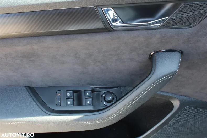 Skoda Superb din 2022 cu 152.215 km - oferta SKO129557 - foto 9