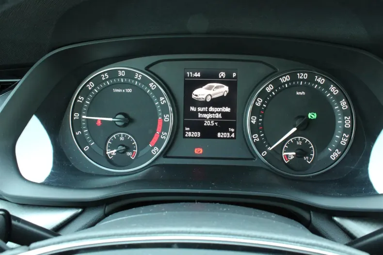 Skoda Octavia din 2024 cu 28.199 km - oferta SKO129559 - foto 16