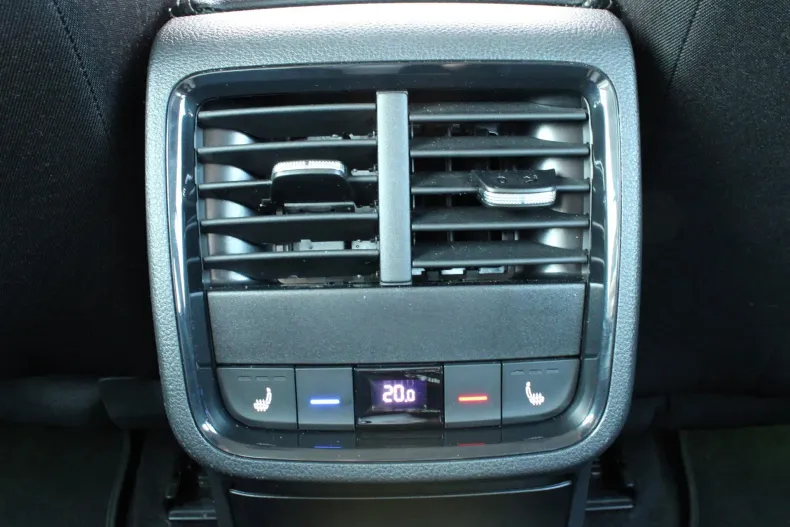 Skoda Octavia din 2021 cu 87.414 km - oferta SKO129560 - foto 13