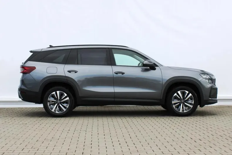 Skoda Kodiaq din 2025 cu 2.833 km - oferta SKO129562 - foto 6