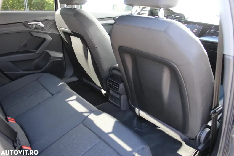 Audi A3 din 2023 cu 8.849 km - oferta AUD129563 - foto 13