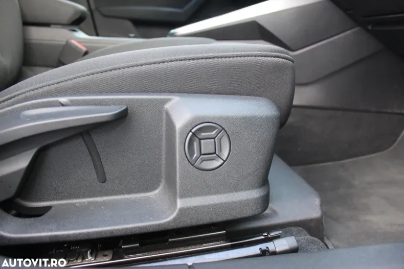 Audi A3 din 2023 cu 8.849 km - oferta AUD129563 - foto 36