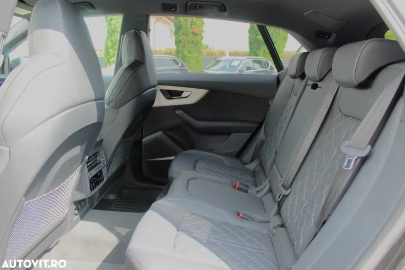 Audi SQ8 din 2024 cu 21.789 km - oferta AUD129569 - foto 12