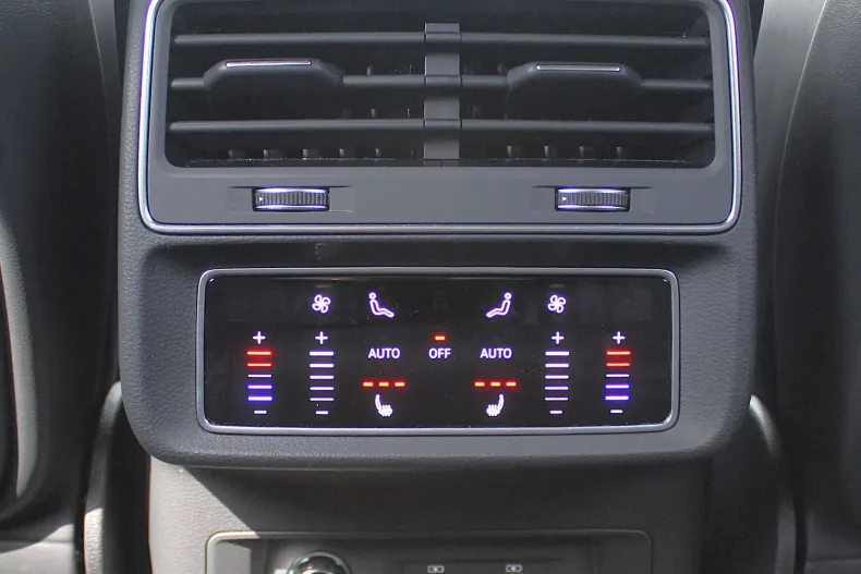 Audi SQ8 din 2024 cu 21.789 km - oferta AUD129569 - foto 22