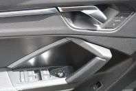 Audi Q3 din 2023 cu 21.909 km - oferta AUD129574 - foto 9
