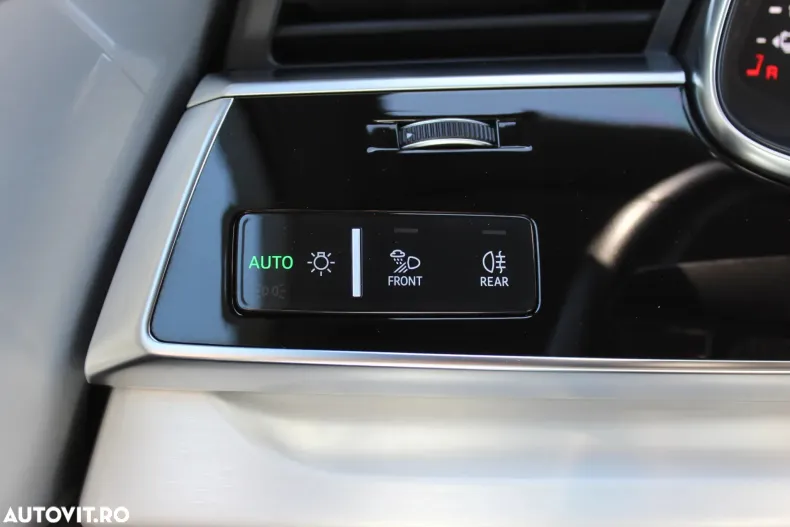 Audi Q7 din 2020 cu 102.143 km - oferta AUD129575 - foto 18