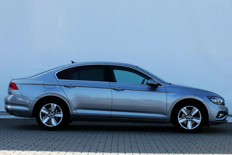Volkswagen Passat din 2020 cu 104.250 km - oferta VOL129581 - foto 6