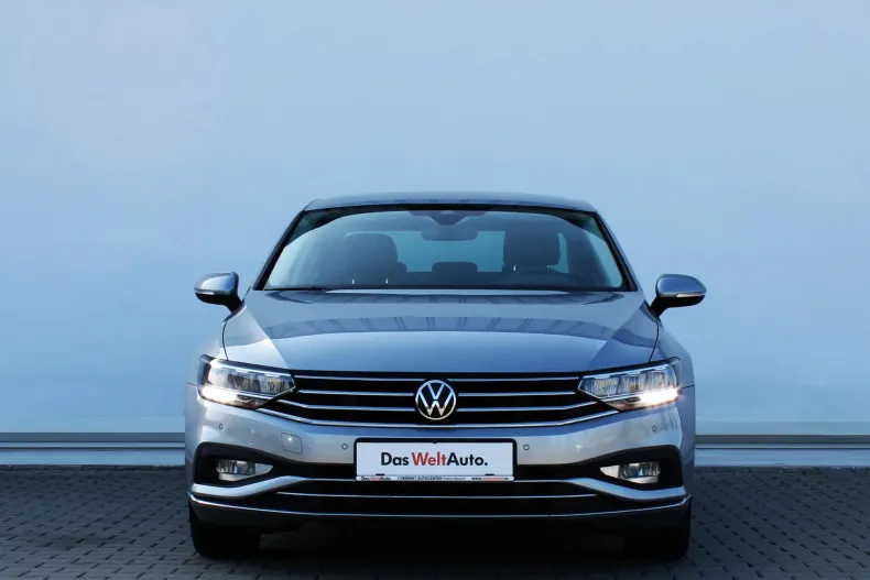 Volkswagen Passat din 2020 cu 104.250 km - oferta VOL129581 - foto 8