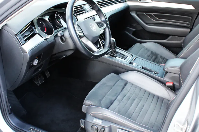 Volkswagen Passat din 2020 cu 104.250 km - oferta VOL129581 - foto 11