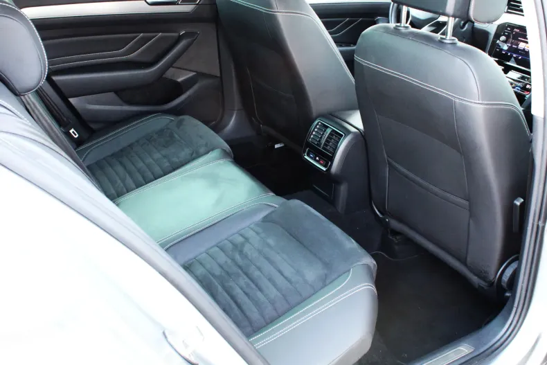 Volkswagen Passat din 2020 cu 104.250 km - oferta VOL129581 - foto 13