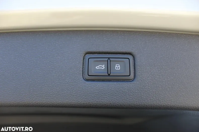 Audi Q7 din 2024 cu 14 km - oferta AUD129582 - foto 39