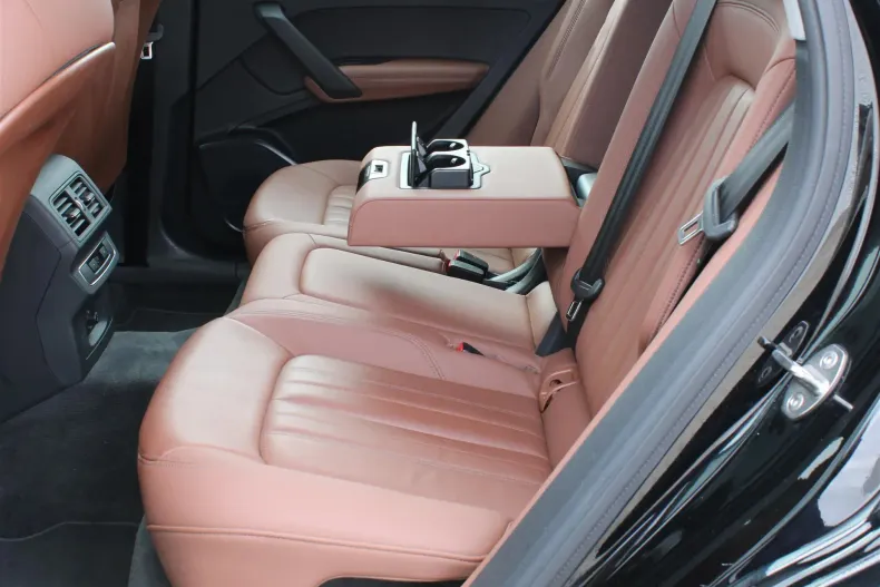 Audi Q5 din 2021 cu 75.050 km - oferta AUD129585 - foto 10