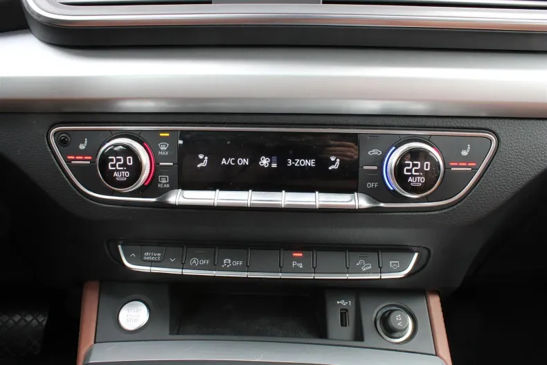 Audi Q5 din 2021 cu 75.050 km - oferta AUD129585 - foto 17