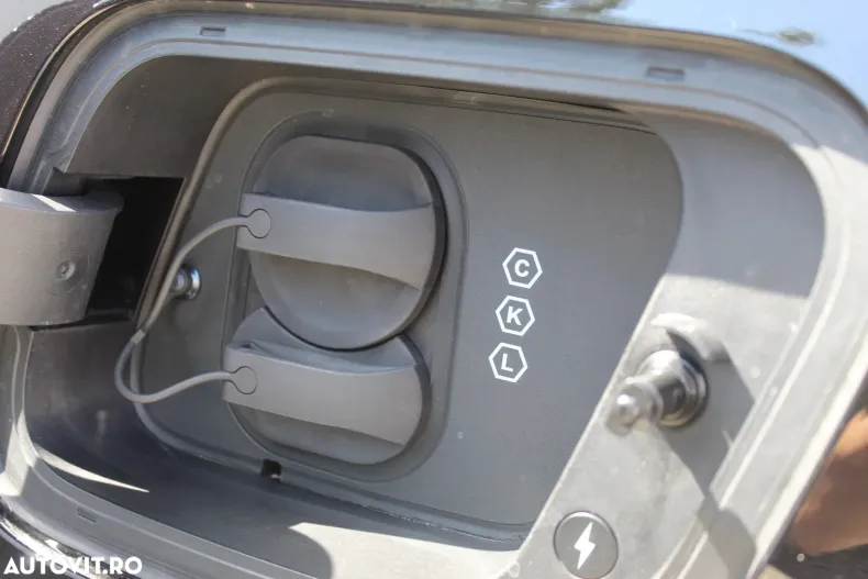 Volvo EX30 din 2024 cu 12.898 km - oferta VOL129587 - foto 6