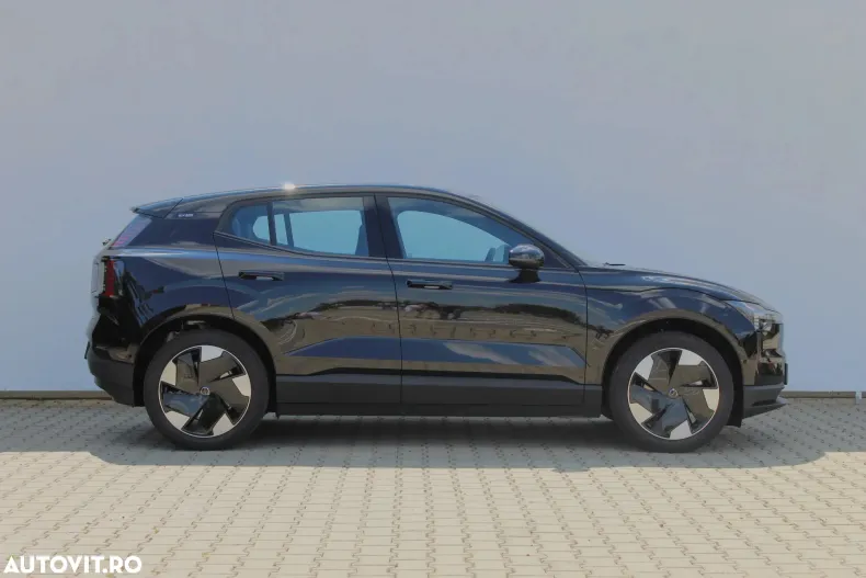 Volvo EX30 din 2024 cu 12.898 km - oferta VOL129587 - foto 13