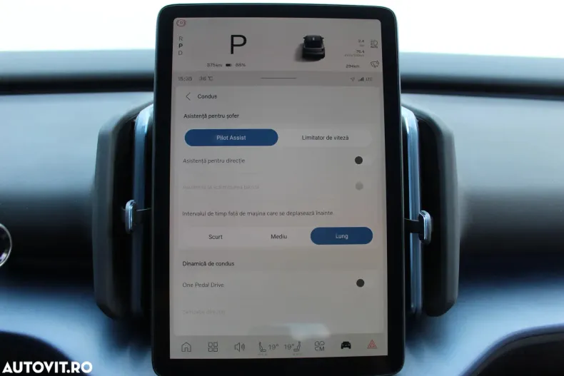 Volvo EX30 din 2024 cu 12.898 km - oferta VOL129587 - foto 34