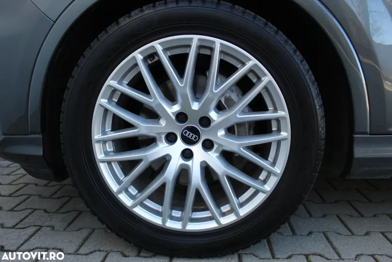 Audi Q7 din 2020 cu 73.209 km - oferta AUD129589 - foto 10
