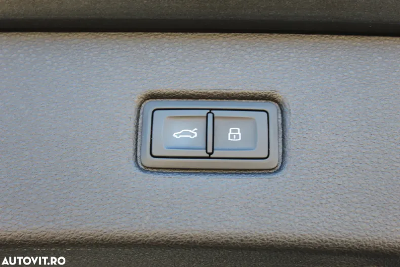 Audi Q7 din 2020 cu 73.209 km - oferta AUD129589 - foto 36